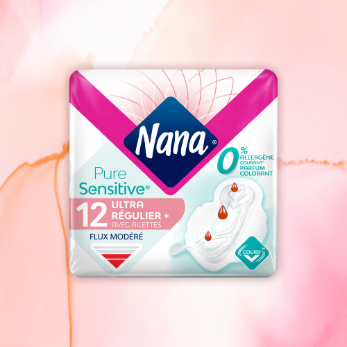 Pack Douceur extrême + : emballage de serviettes hygiéniques Nana Pure Sensitive™ Ultra Normal Plus, adapté aux peaux sensibles, accompagné de culottes menstruelles Hipster Full Lace.