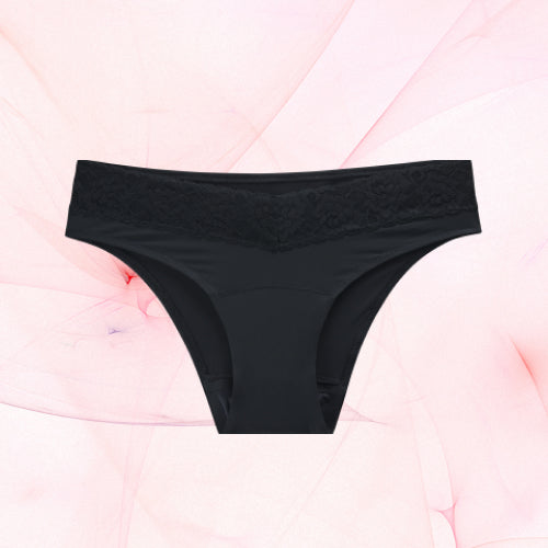 Culotte noire du Pack Sexy baby, intégrant des culottes menstruelles Brazilian Light pour confort et féminité discrète.