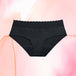 Culotte menstruelle noire du Pack Douceur extrême, vue en gros plan, conçue pour peaux sensibles, mettant en avant confort et protection.