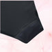 Culotte menstruelle noire du Pack Sexy baby, avec une bande noire, idéale pour se sentir ultra féminine.